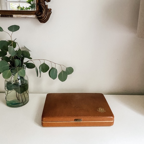 Vintage jewelry box